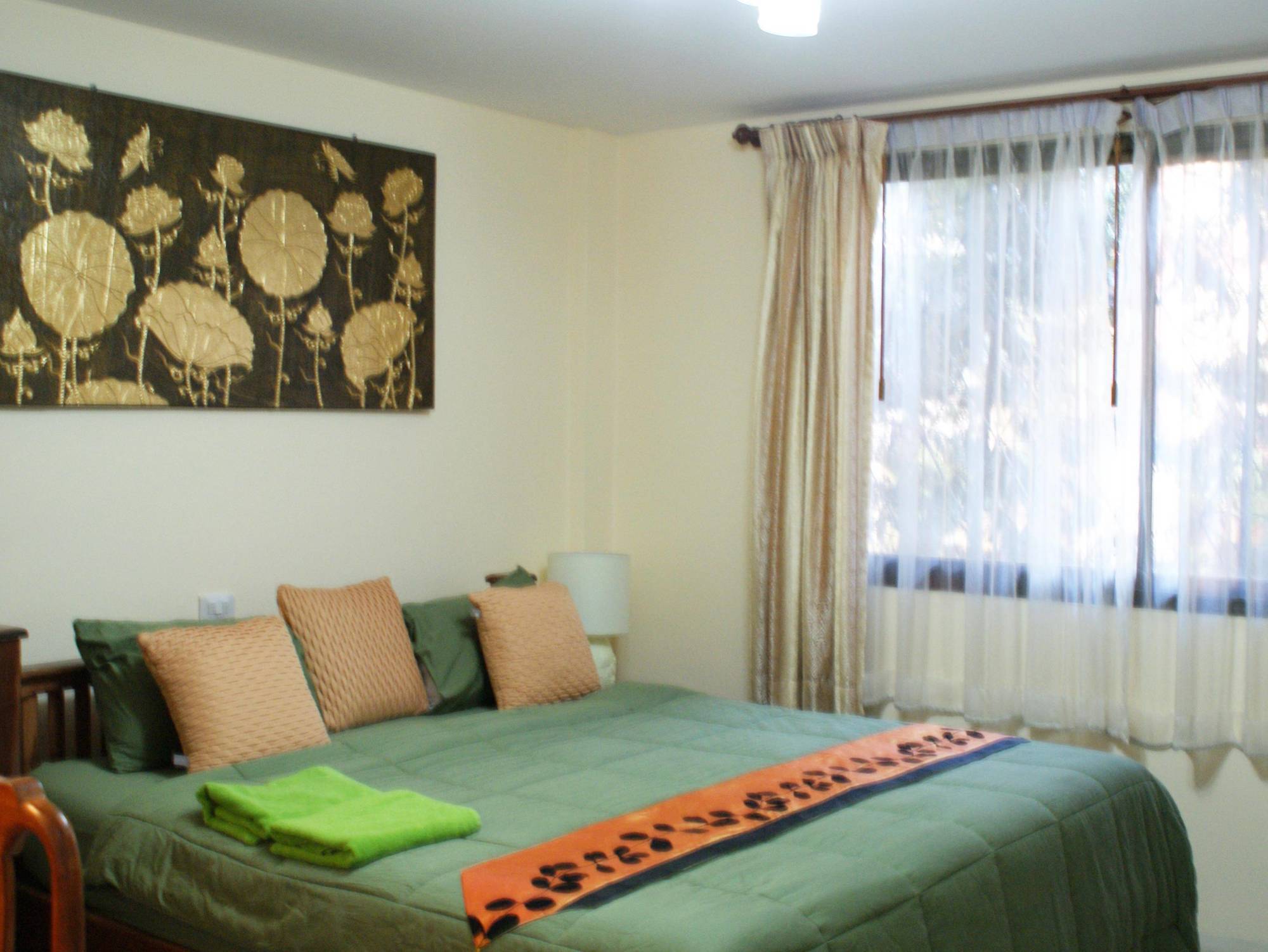 Tara Bed And Breakfast Kanchanaburi Buitenkant foto