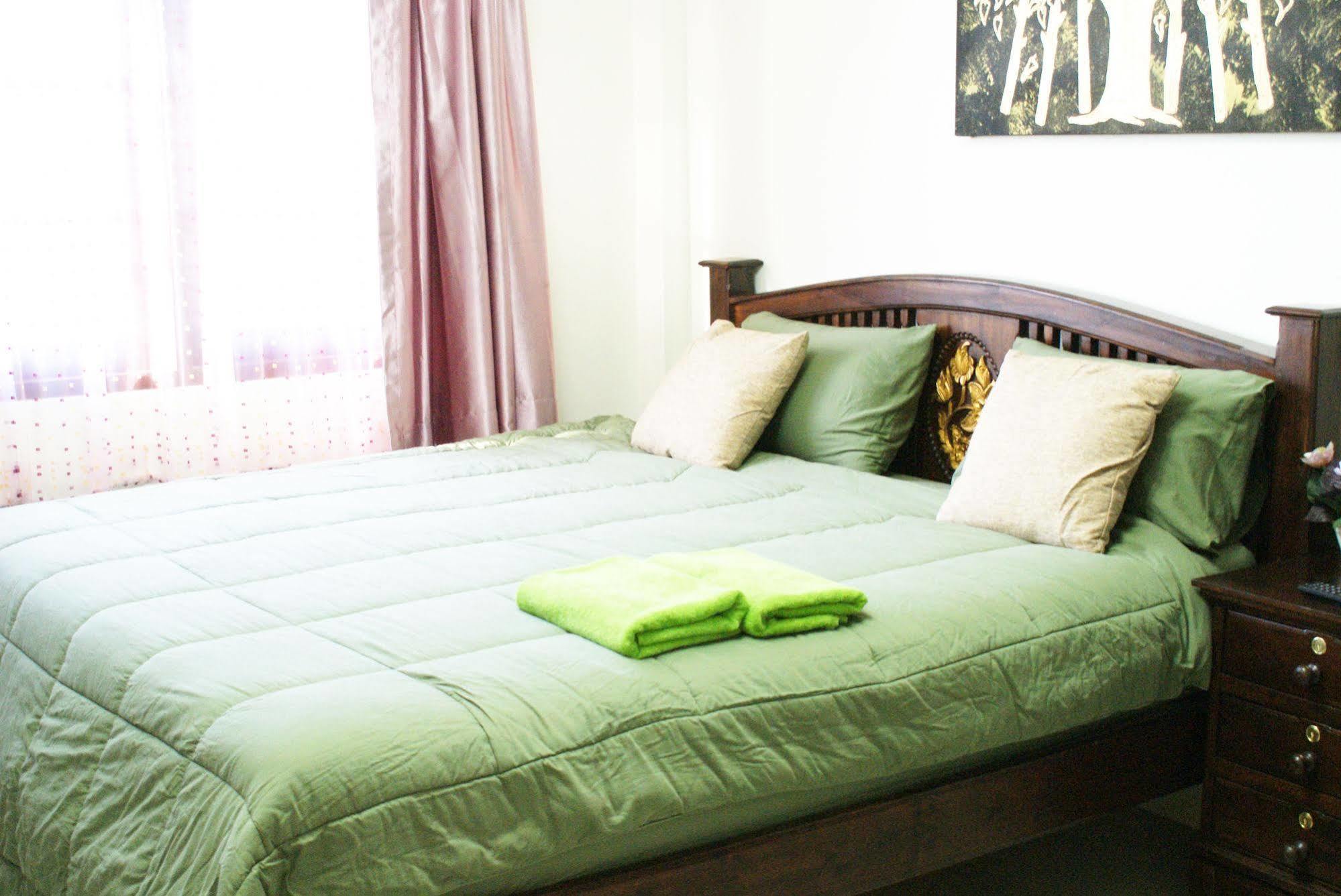 Tara Bed And Breakfast Kanchanaburi Buitenkant foto